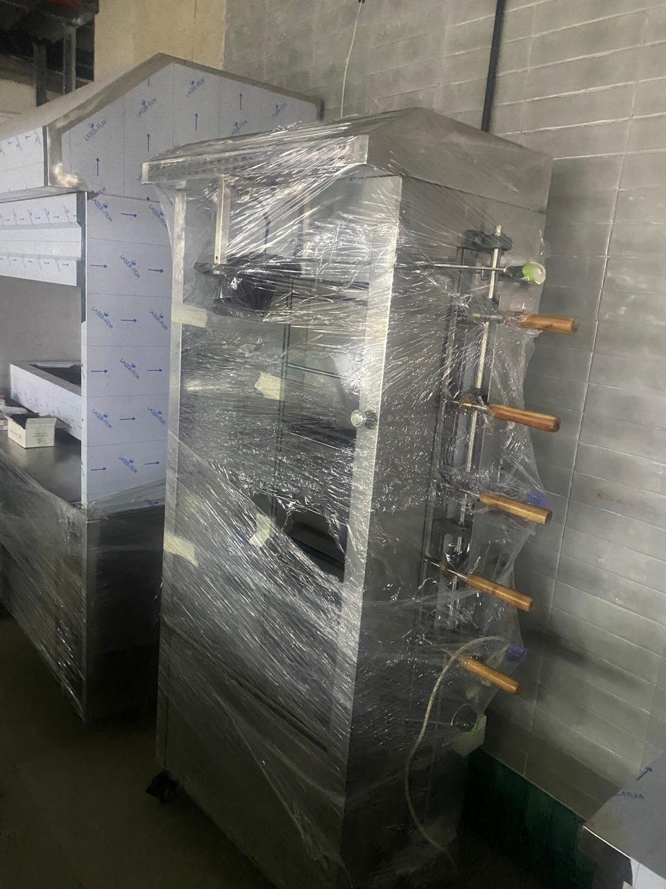Exhaust Hoods & Canopies
