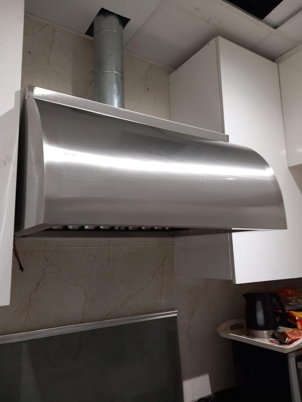 How to Size an Exhaust Hood for Your Kitchen Line